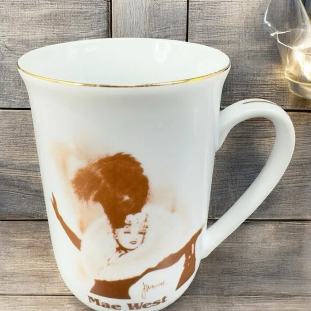 Vintage Hollywood Hall‎ of Fame Museum Porcelain Coffee Mug Cup Mae West Mug VTG